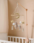 🦄 Golden Unicorn Baby Mobile – Elegant Crib Mobile for Girls’ Nursery