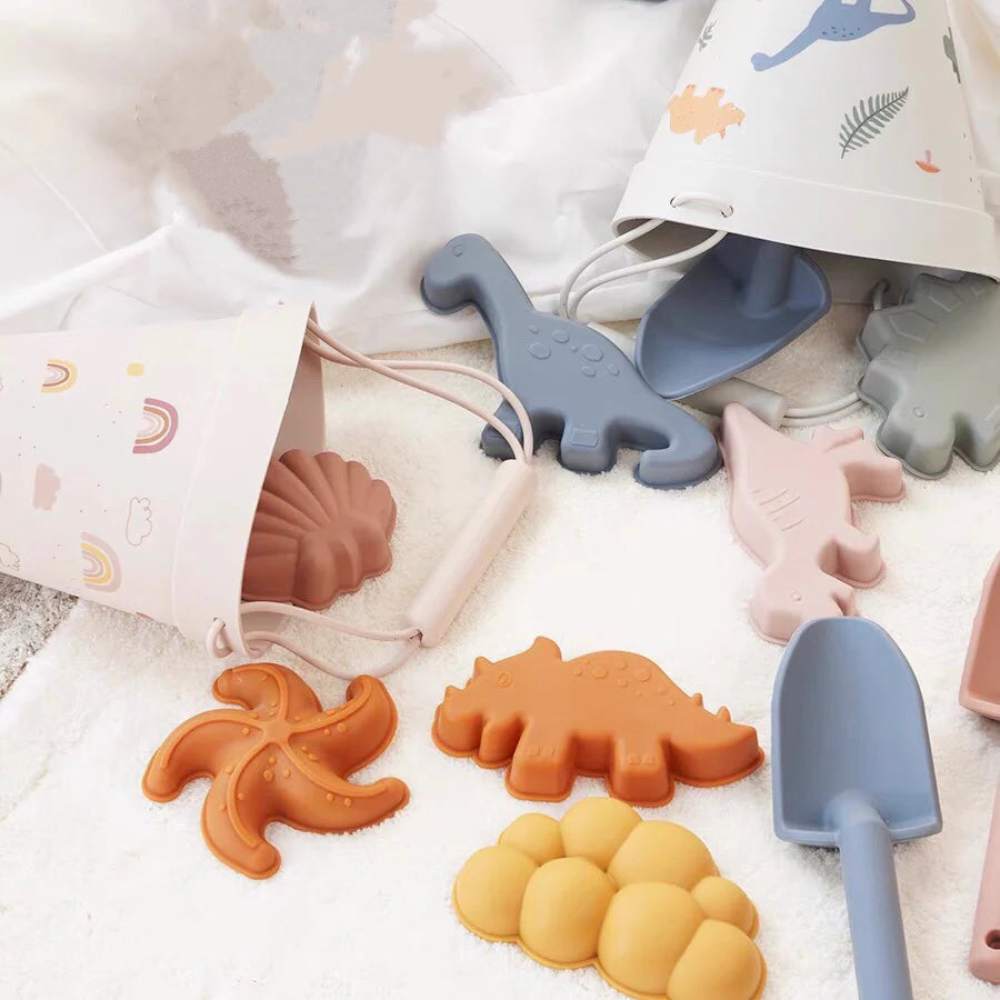 - Silicone Beach Bucket Playset - 6 Designs for Beach Time Fun Baby Stork Beach & Sand Toys