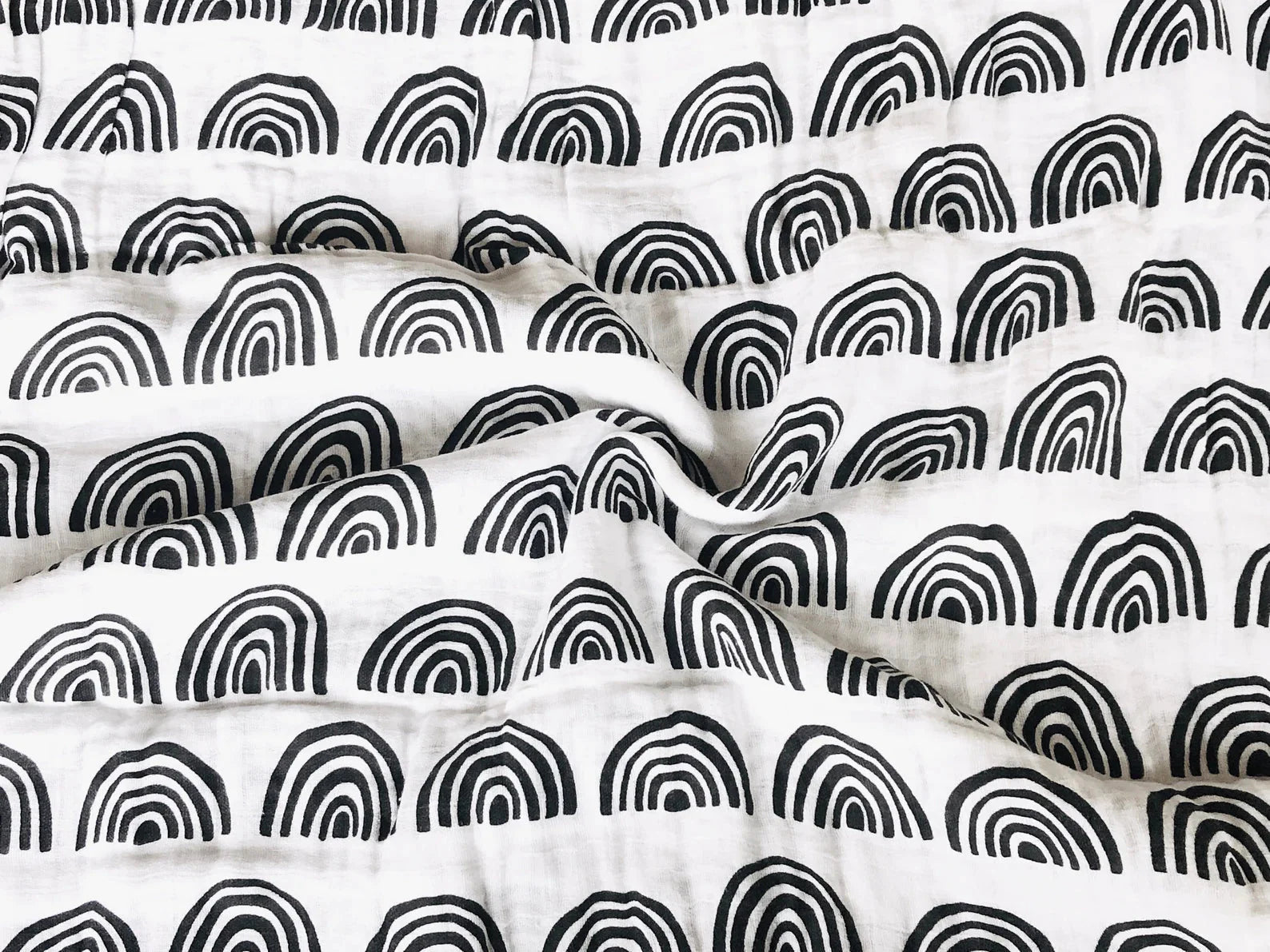 - Organic Cotton Swaddle - Rainbow Storkke Swaddling & Receiving Blankets