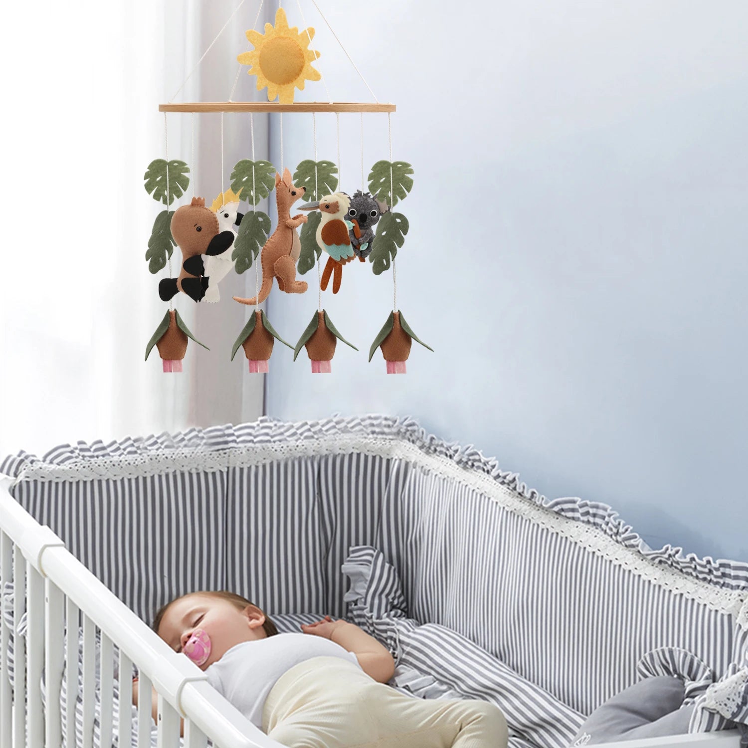 Australian Animals Baby Mobile – Koala, Kangaroo, Kookaburra &amp; Cockatoo Crib Décor