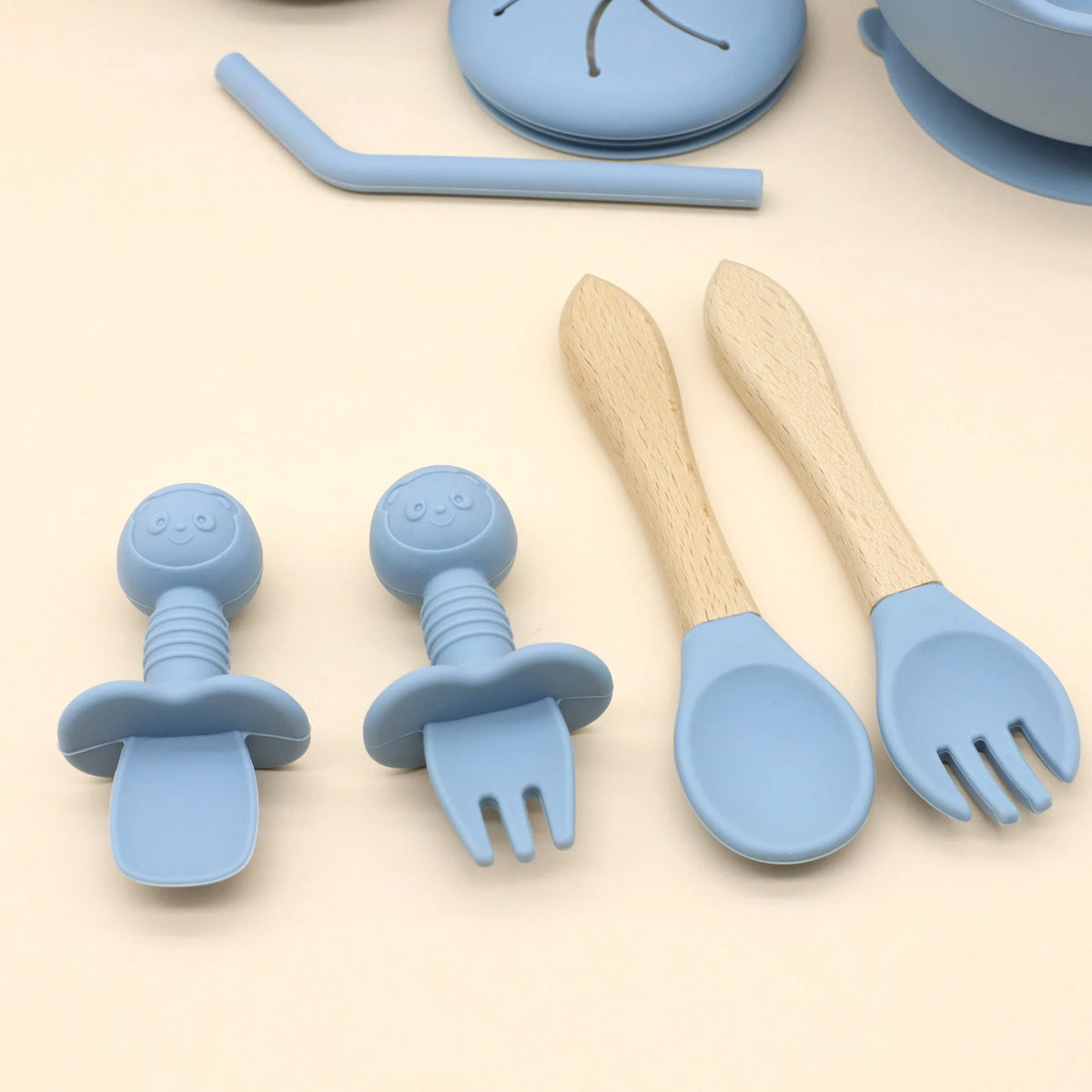 Silicone Feeding Set with Bib, Plate, Bowl &amp; Snack Cup