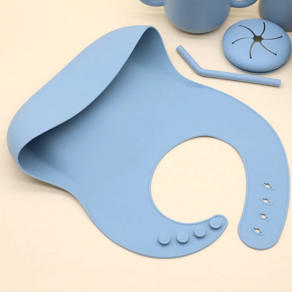 Silicone Feeding Set with Bib, Plate, Bowl &amp; Snack Cup