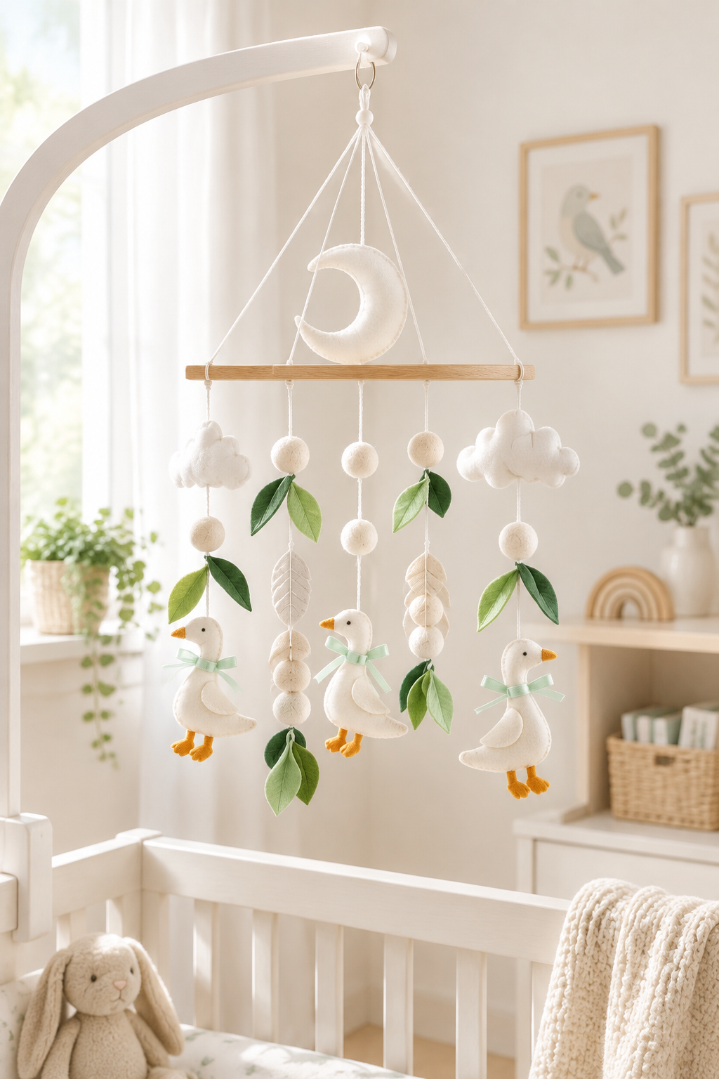 - Goose & Leaves Felt Cot Mobile - Green & Cream AE
