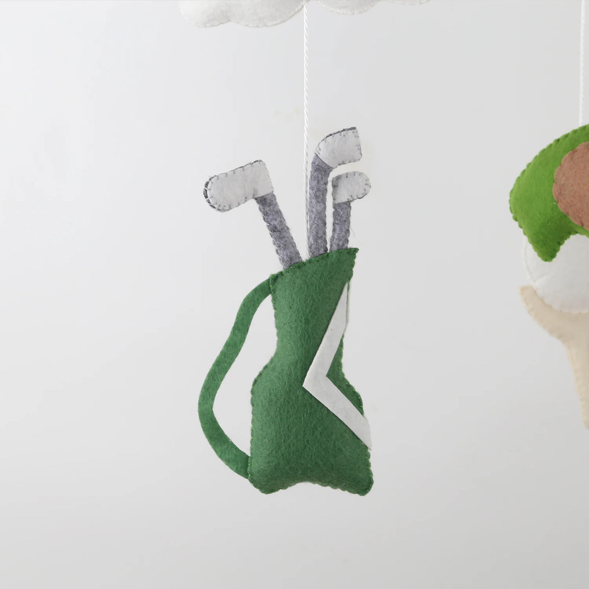 - Golf &amp; Clouds Felt Cot Mobile - Green &amp; White AE