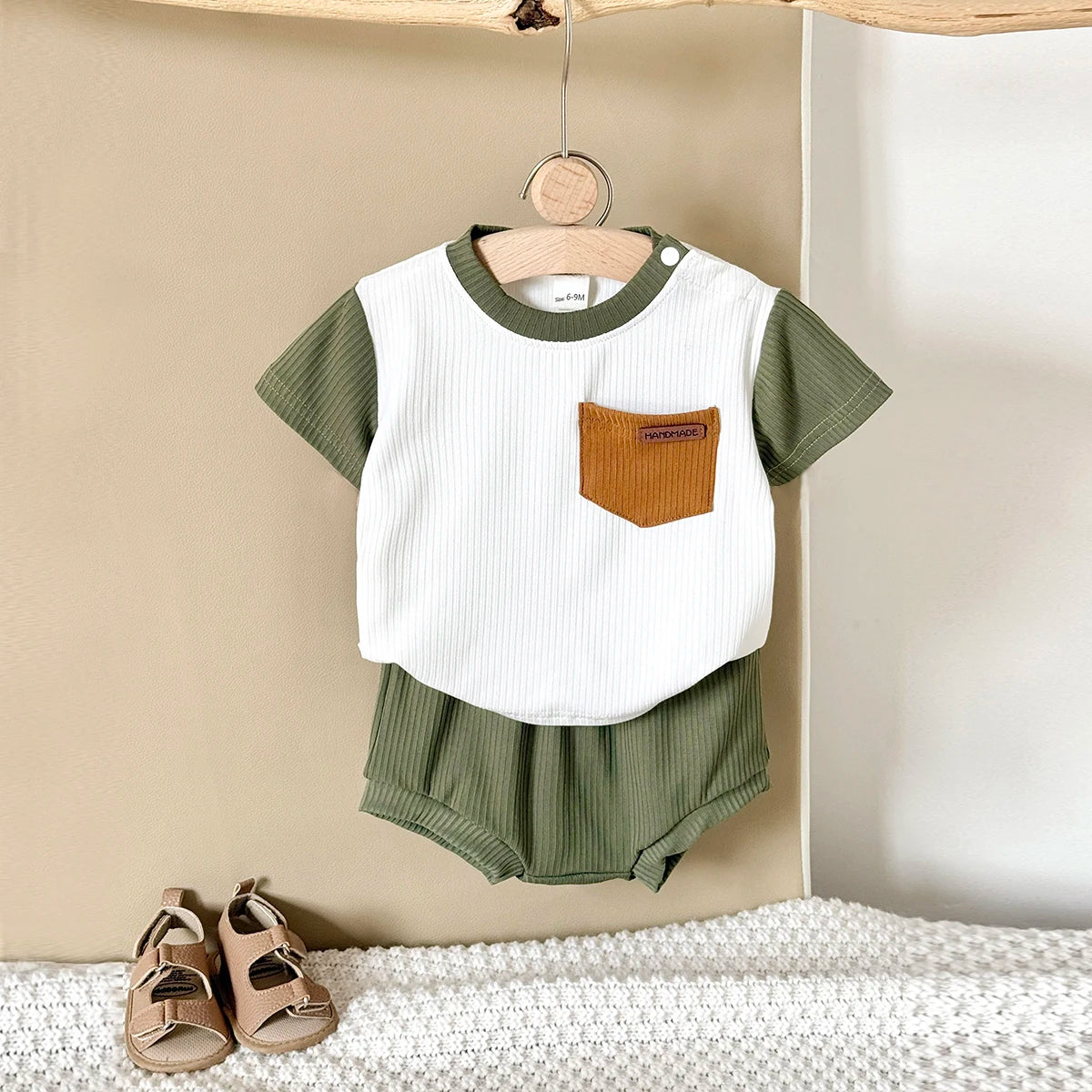 - Green Ribbed Pocket Set – 2 Piece Baby Outfit Baby Stork