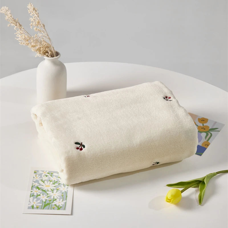 Polar Fleece Blanket with Embroidered Motifs | 125 × 90cm