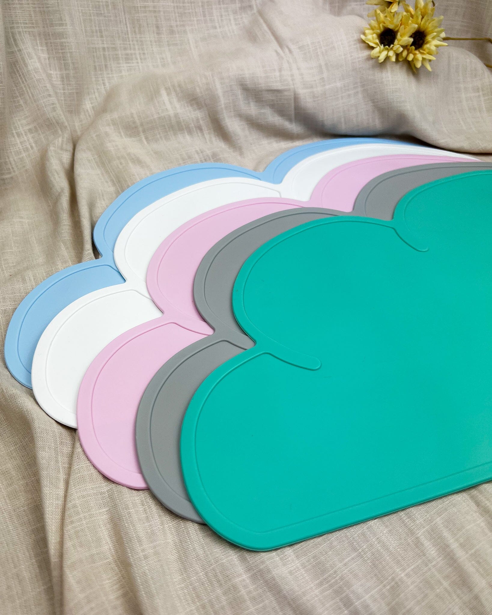 Cloud Placemats - 5 Pack Nursing & Feeding Storkke 