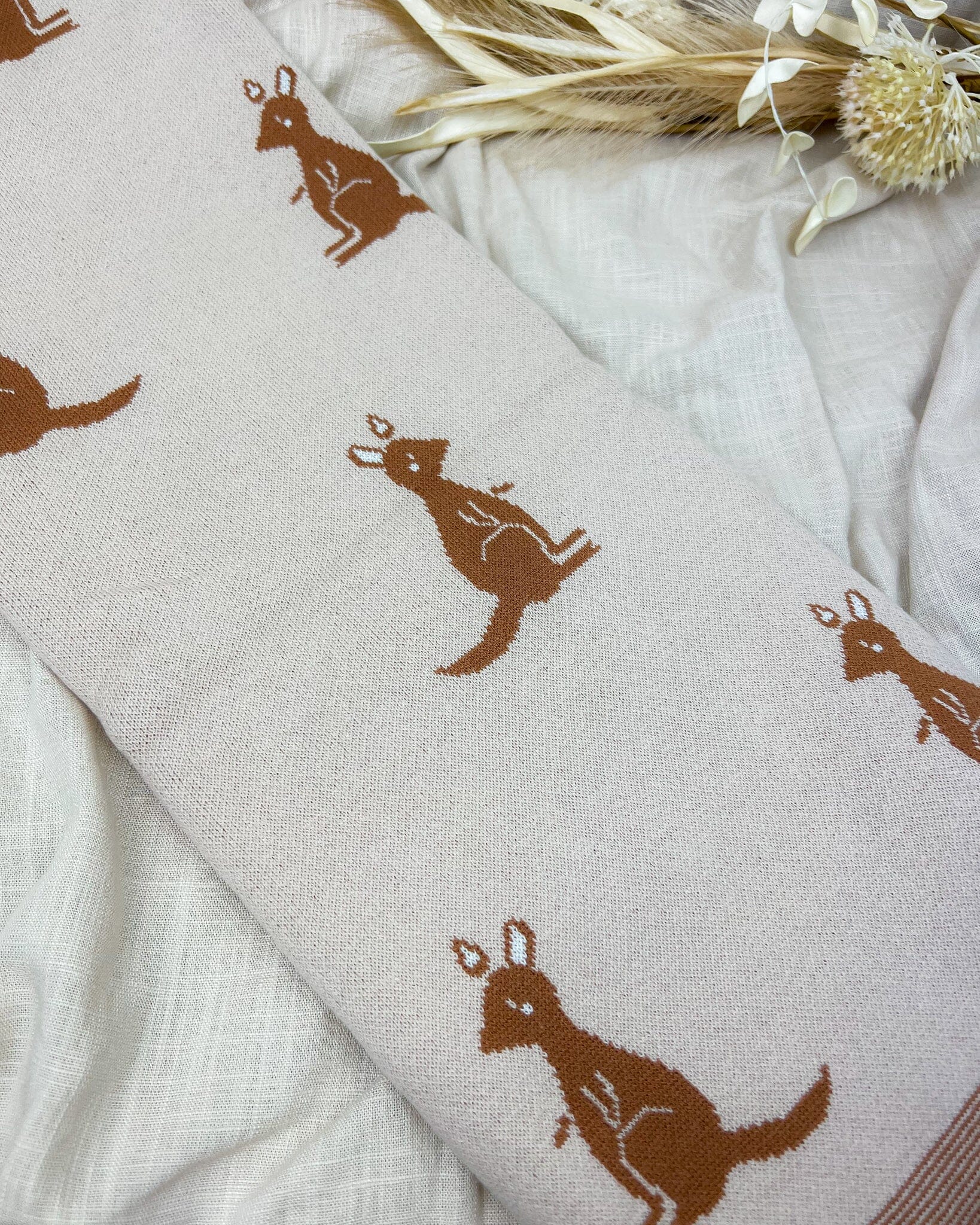 Soft Knit Kangaroo Blanket Swaddling &amp; Receiving Blankets Storkke 
