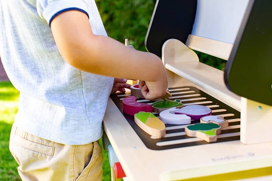 Toddler BBQ Play Set With Accessories EverEarth 